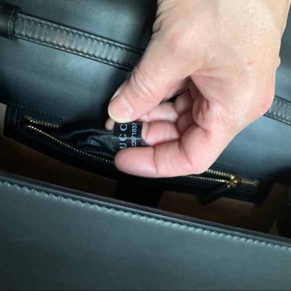 Gucci Handbag - Picture 8 of 13